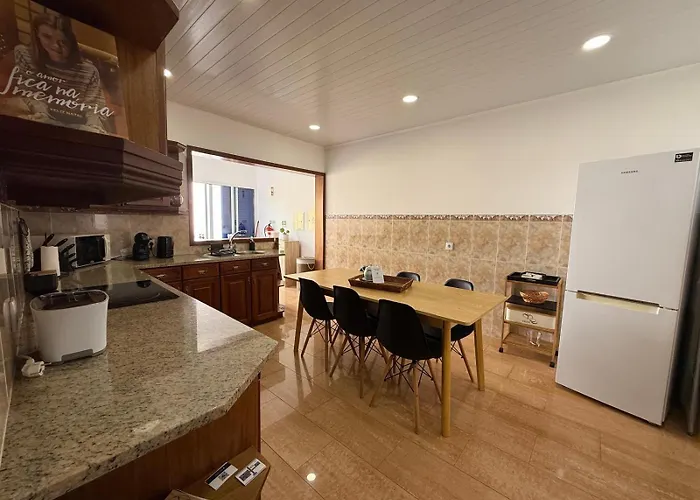 Baleeiro Do Cais:harbour House, Fishing, Fireplace