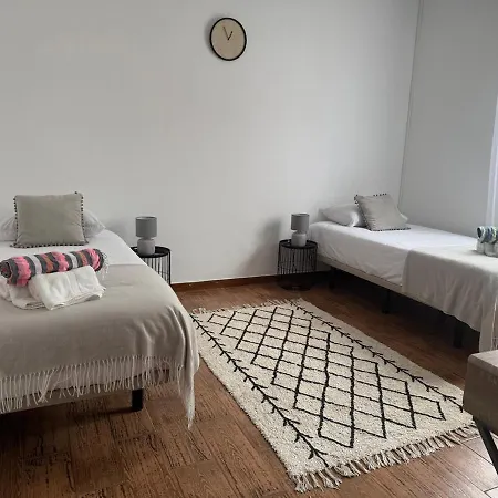 Vakantiehuis Baleeiro Do Cais:harbour House, Fishing, Fireplace *